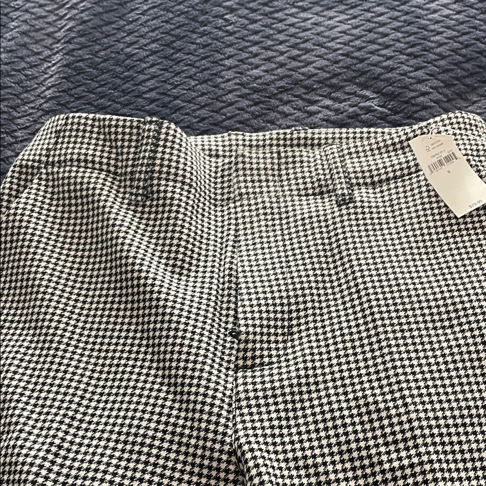 GAP Black and White Houndstooth Pants